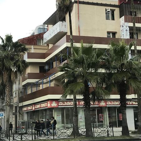 Casa Neptun In Old Batumi Lägenhet Exteriör bild